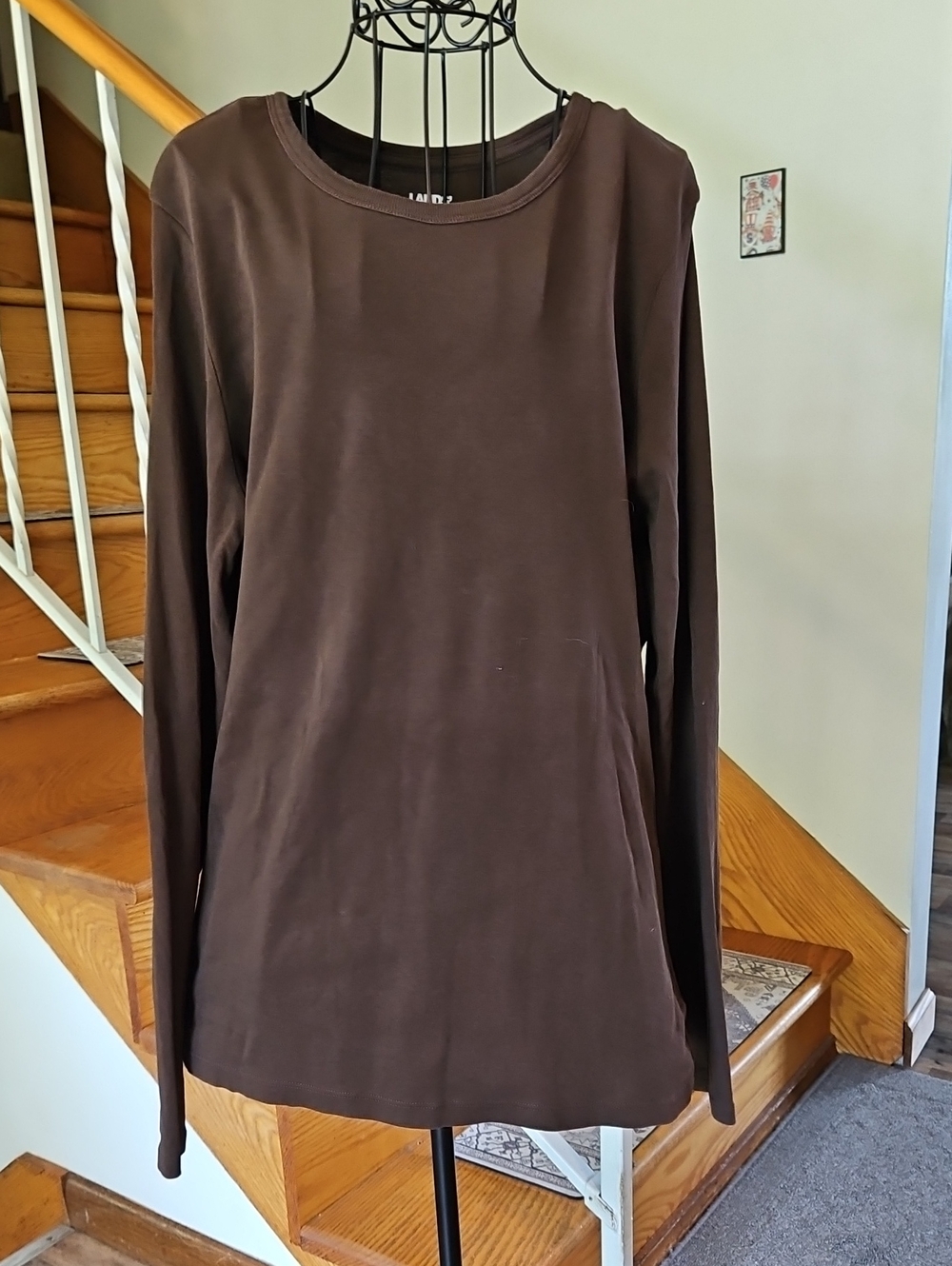 👚Lands' End Brown Crewneck Long Sleeve Tee